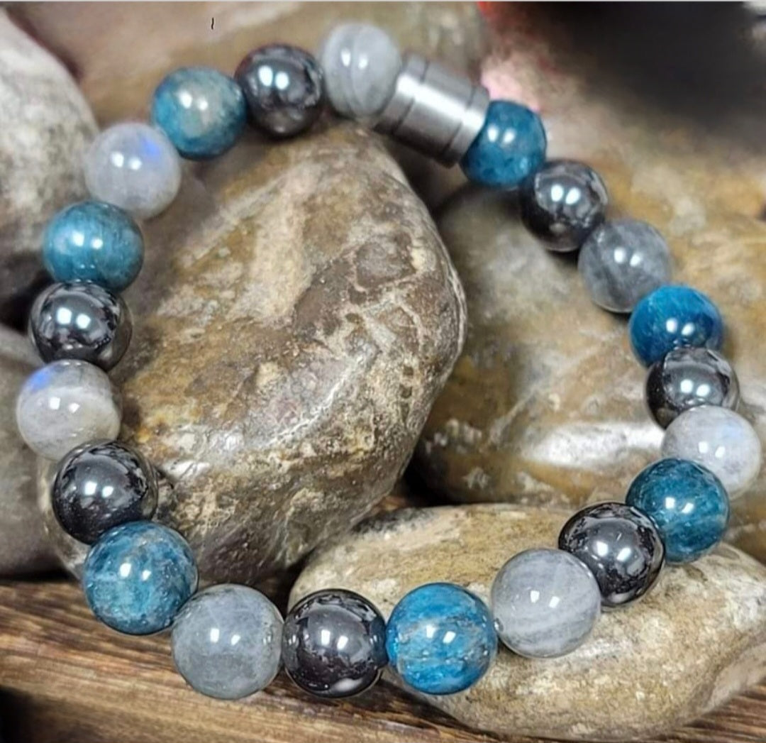 GENTLEMAN'S BLUE APATITE, LABRADORITE AND HEMATITE 10MM